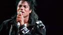 90016_Man-in-the-mirror-Michael-Jackson-michael-jackson-30973738-1572-886.